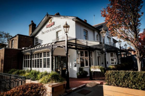 Гостиница The Fox & Goose Hotel  Лондон